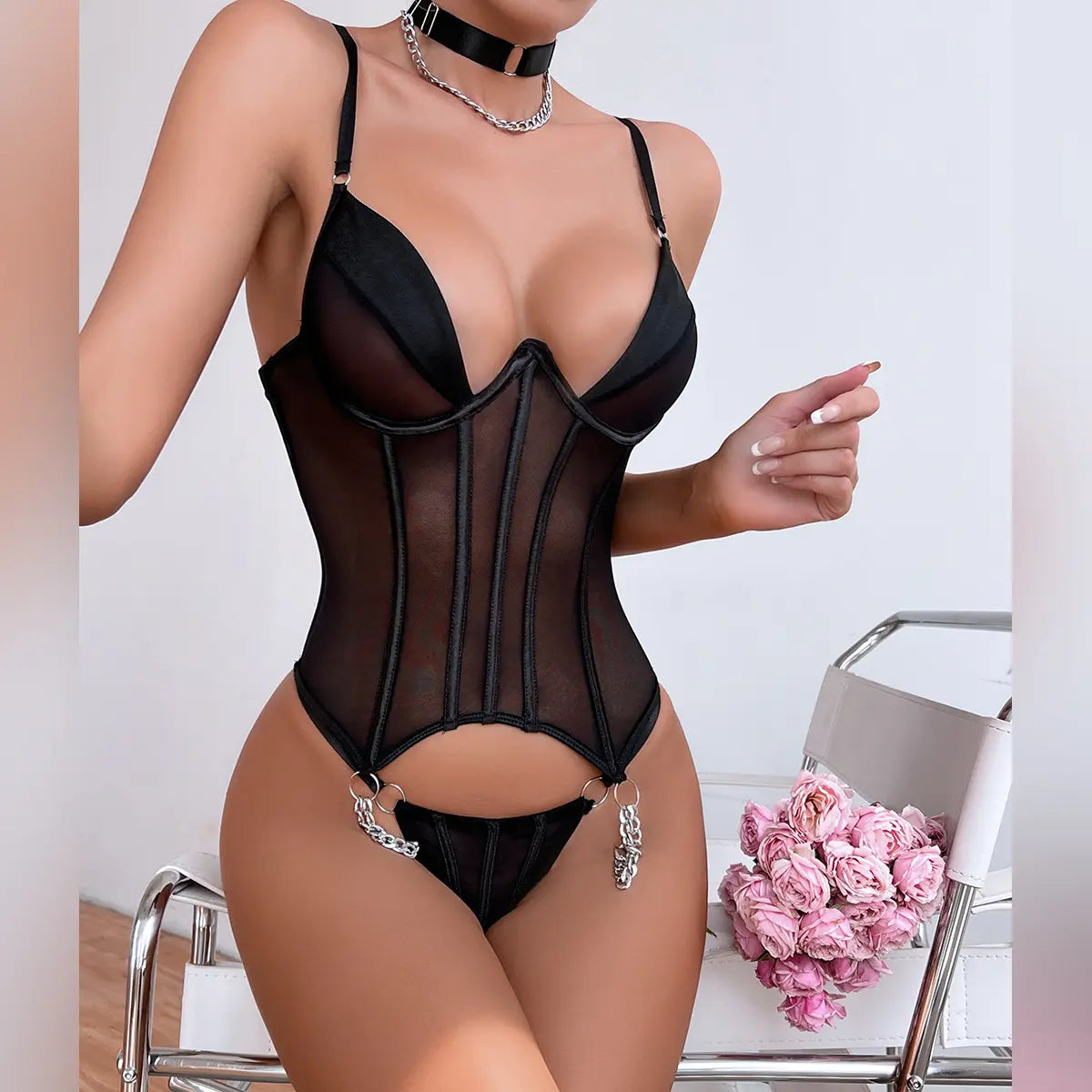 LNiomi Lingerie Set